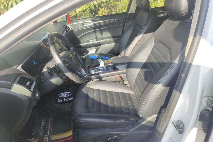 Used Ford Mondeo 2018 EcoBoost 180 Smart Control Fashion Model China VI Standard
