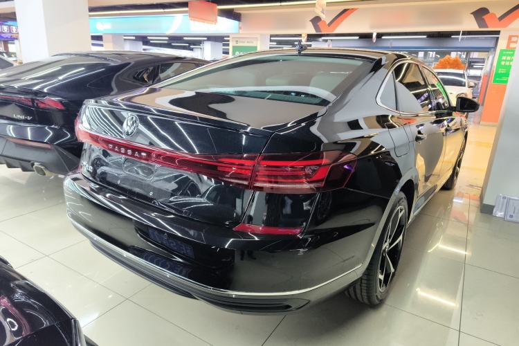 Used Volkswagen Passat 2025 Outstanding Model 330TSI Starry Elite Edition
