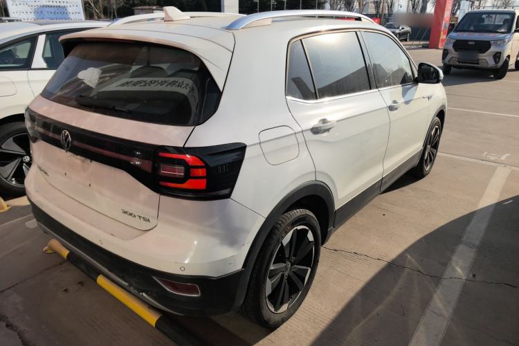 Used Volkswagen Tacqua 2023 200TSI DSG Joy-Connect Edition
