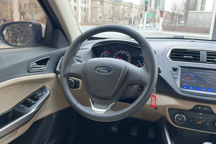 Used Ford Escort 2017 Revised Version 1.5L Manual Comfort Edition