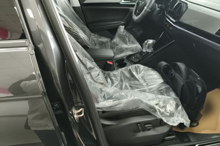 Used Volkswagen Tayron 2022 280TSI Two-Wheel Drive Luxury Smart Connectivity Version
