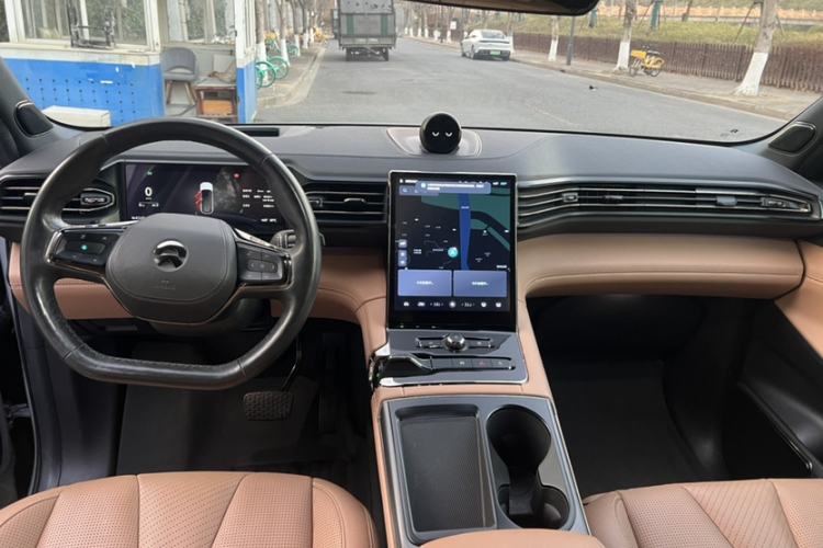 Used Nio ES8 2020 450 km Range 6-Seater Version
