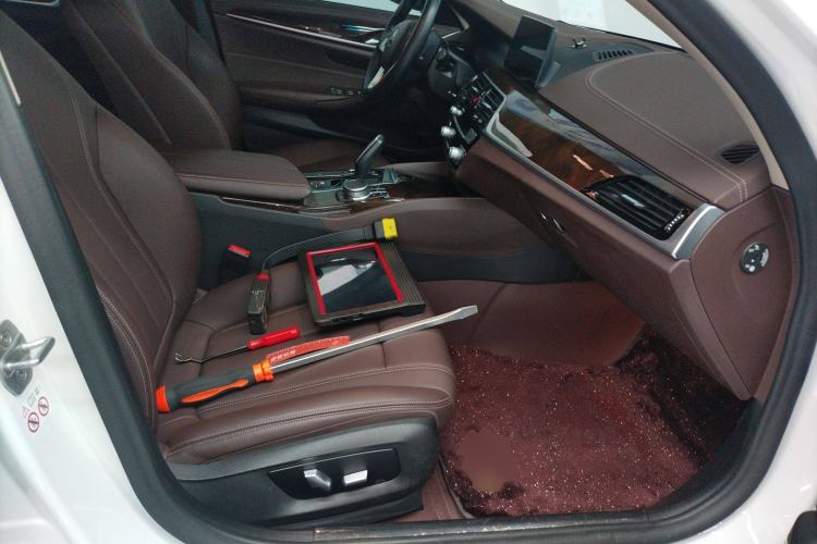 Used BMW 5 Series 2020 525Li Luxury Package
