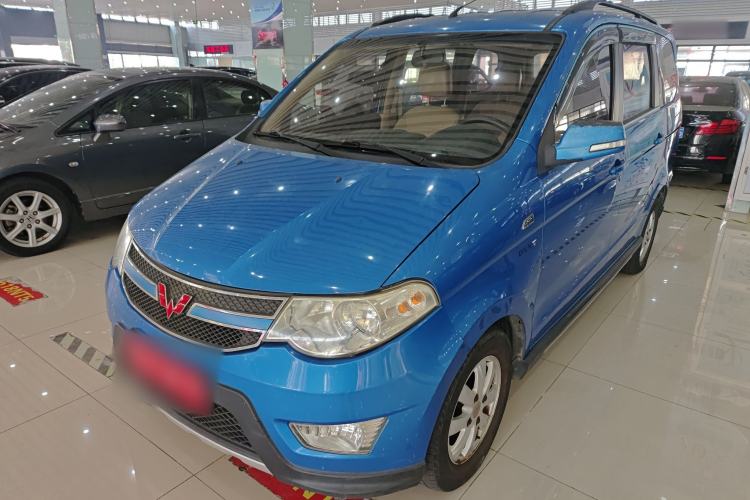 Used Wuling Hongguang 2014 1.5L S Comfort Model
