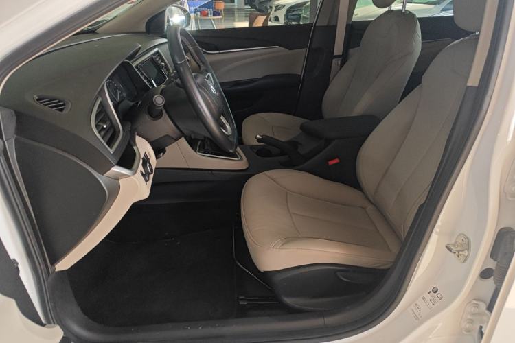 Used Buick GT 2019 15T Dual-Clutch Connected Elite Model China VI
