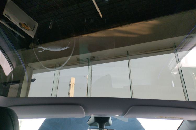 Used Tesla Model Y 2025 Rear-Wheel-Drive Version