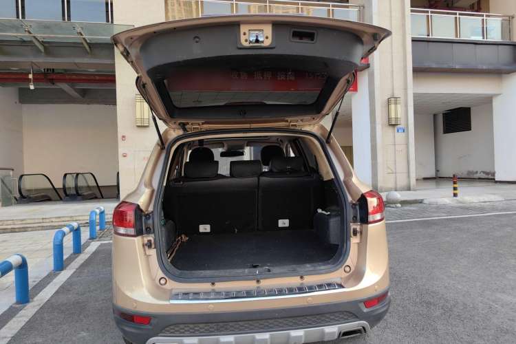 Used Yema T70 2016 1.8T CVT Elegant Model
