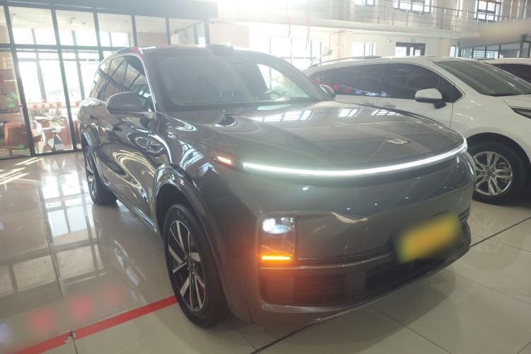 Used Li Auto L8 2023 Max model
