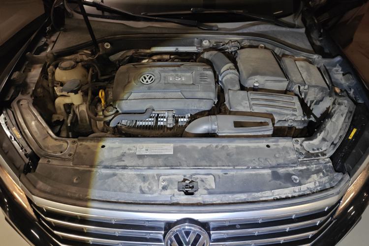 Used Volkswagen Passat 2016 330TSI DSG Luxury Edition
