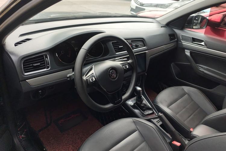 Used Volkswagen Lavida 2017 230TSI DSG Comfort Edition
