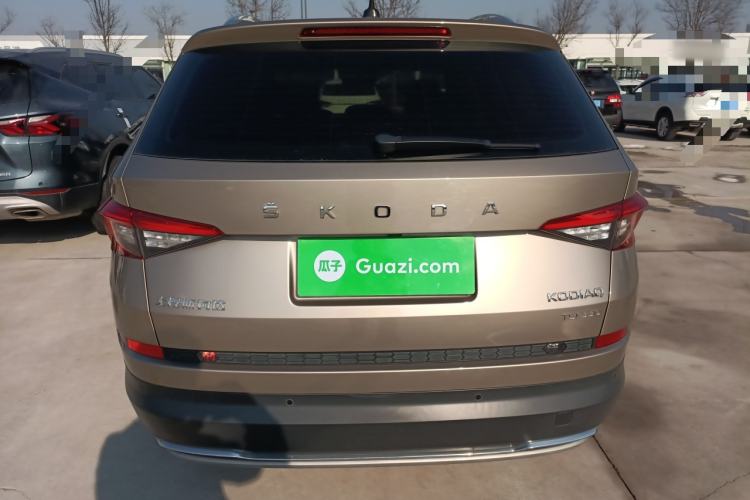 Used Skoda Kodiaq 2021 TSI330 5-Seater Two-Wheel-Drive Luxury Plus Edition
