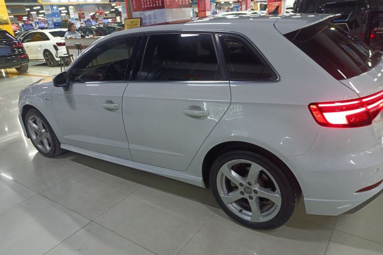 Used Audi A3 2020 Sportback 35 TFSI Fashion Edition China VI Emission Standard
