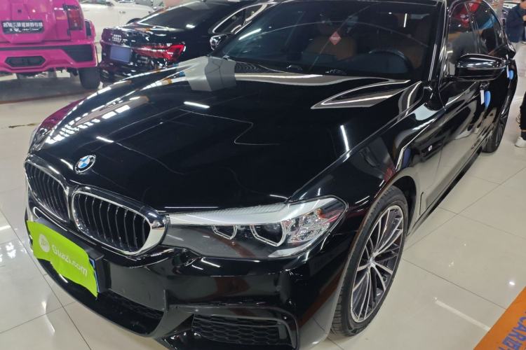 Used BMW 5 Series 2019 Facelifted 530Li Leading Edition M Sport Package