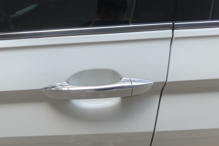 Used Volkswagen Tiguan L 2023 330TSI Automatic Two-Wheel Drive R-Line Flagship Edition