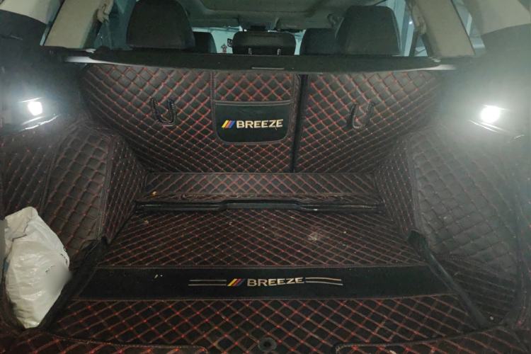 Used Honda Breeze 2023 240TURBO Two-Wheel-Drive Luxury Edition 5 Seats
