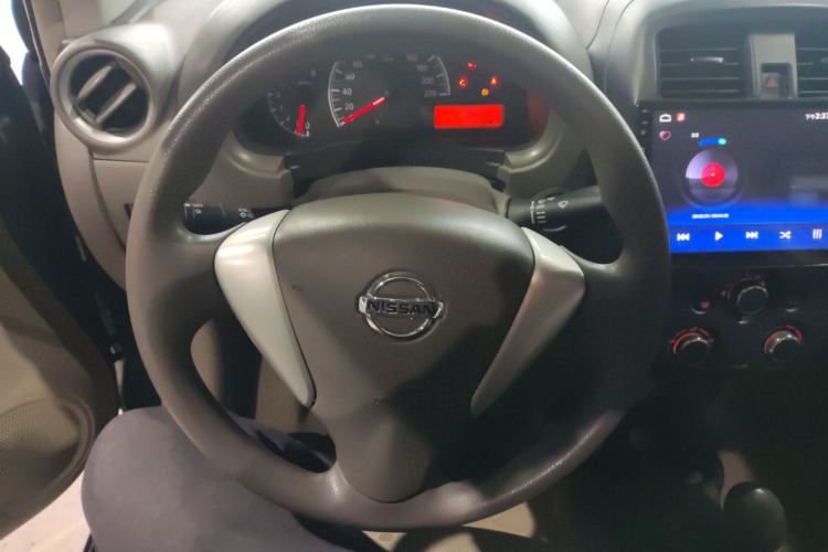 Used Nissan Sunny 2015 1.5XE Manual Comfort Edition
