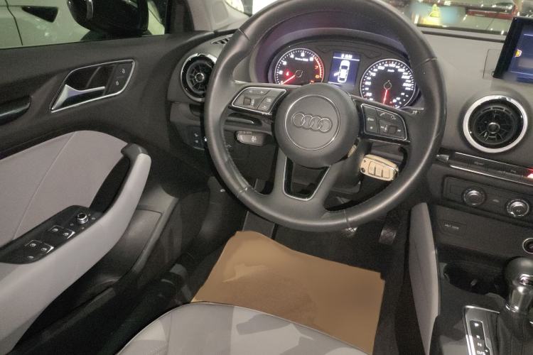 Used Audi A3 2020 Limousine 35 TFSI Fashion Edition China VI Emission Standard