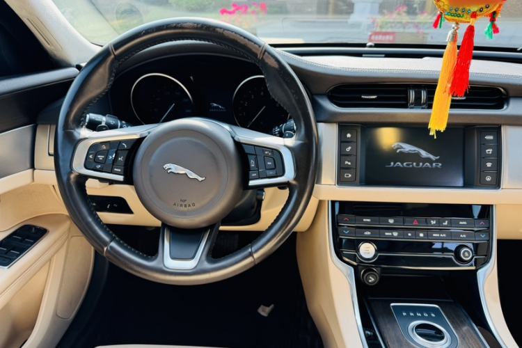 Used Jaguar XFL 2018 XFL 2.0T 200PS Elite Edition
