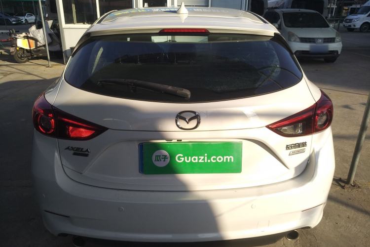 Used Mazda Mazda 3 Axela 2017 Hatchback 2.0L Automatic Sport Model China V Emission Standard