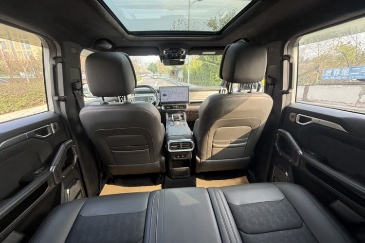 Used JETOUR Traveler 2023 2.0T All-Wheel Drive CrossPRO+