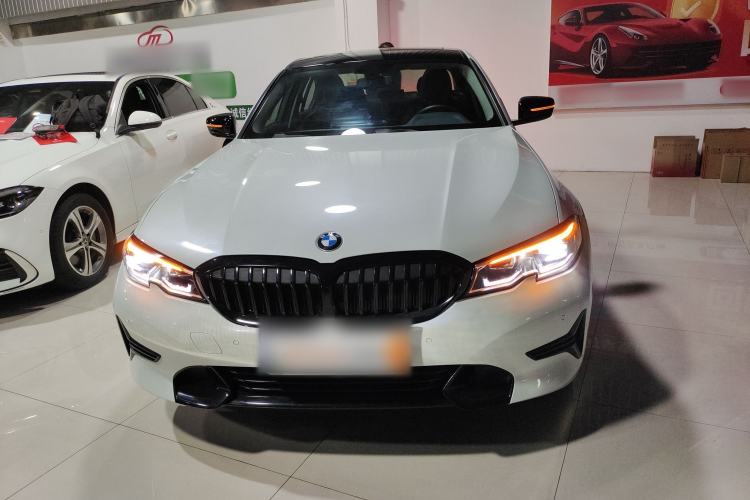 Used BMW 3 Series 2020 320i Sport Package
