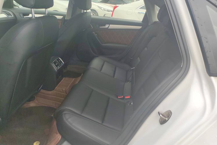 Used Audi A4L 2015 35 TFSI Automatic Standard Model
