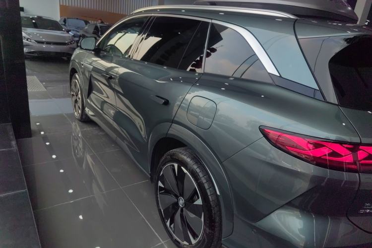 Used BYD Tang L 2025 DM 175KM Drone Player Edition