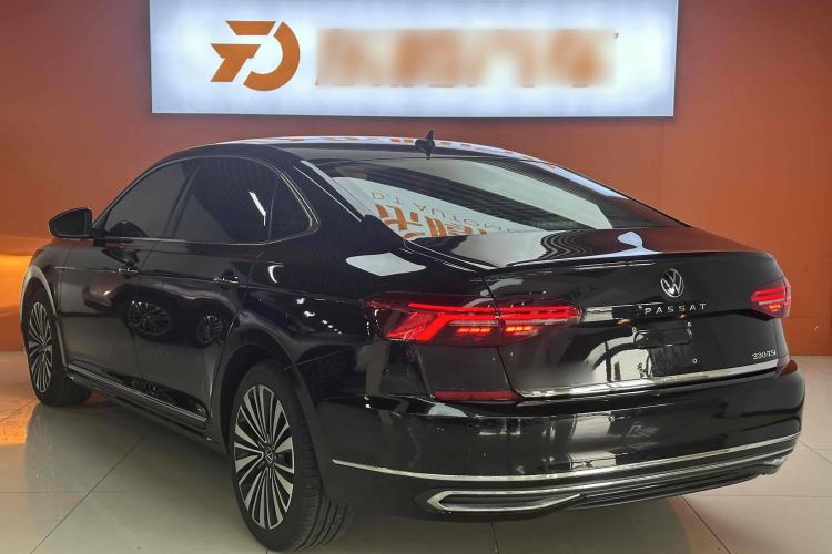 Used Volkswagen Passat 2021 330TSI Luxury Edition
