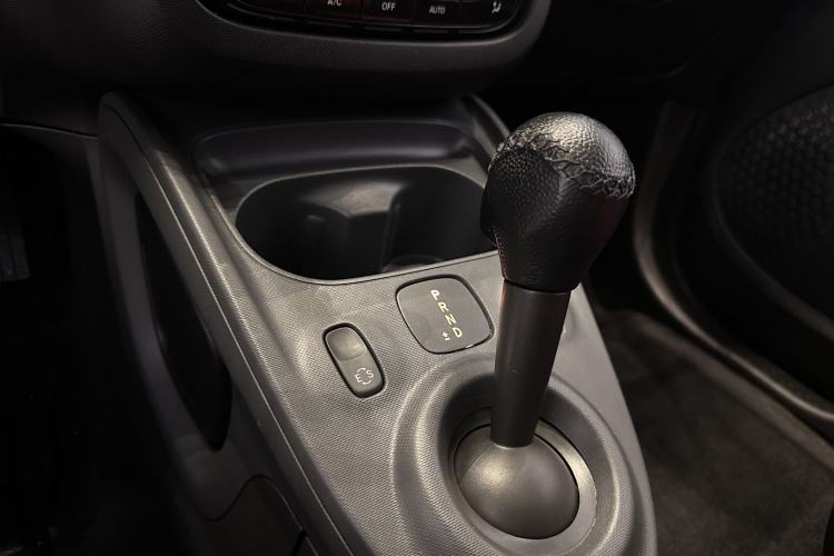 Used  fortwo 2018 1.0L 52kW Hardtop Passion Edition China V Standard
