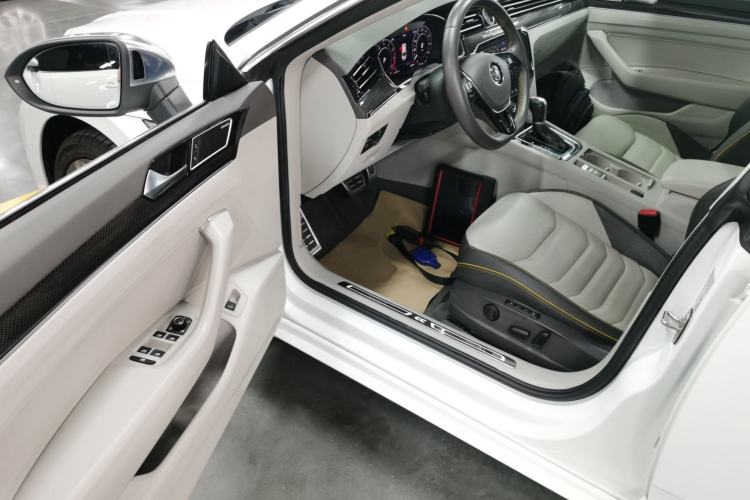 Used Volkswagen FAW-Volkswagen CC 2019 380TSI Yeyan Edition China V Standard
