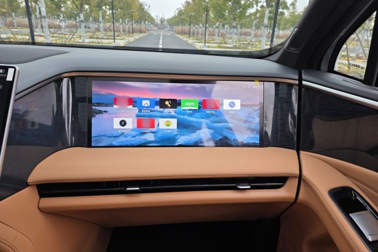 Used  L7 2025 EM-i 115km Exploration+ Edition
