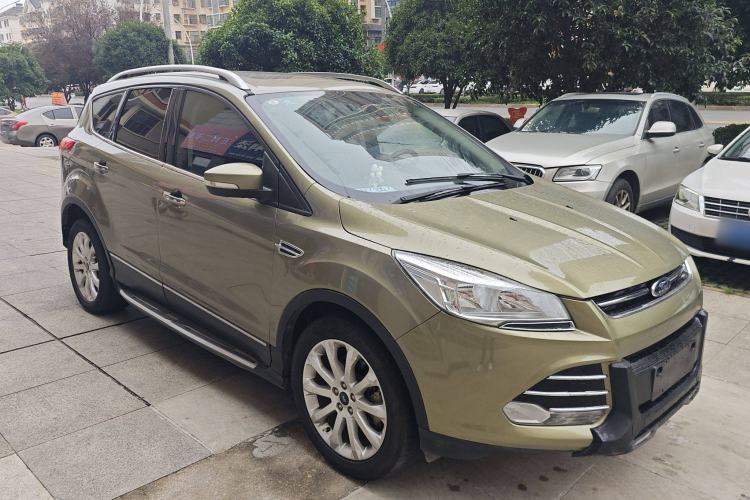 Used Ford Kuga 2015 2.0L GTDi Four-Wheel Drive Elite Model
