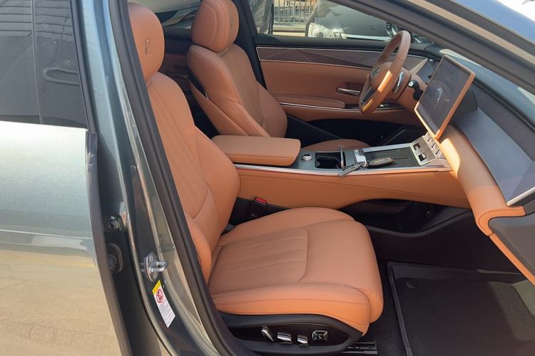 Used BYD Han L 2025 DM-i 200KM LiDAR Luxury Model
