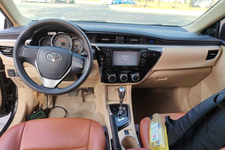 Used Toyota Corolla 2014 1.6L CVT GL
