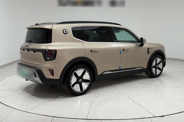 Used  #5 2024 Long-Range Journey Luxury Edition