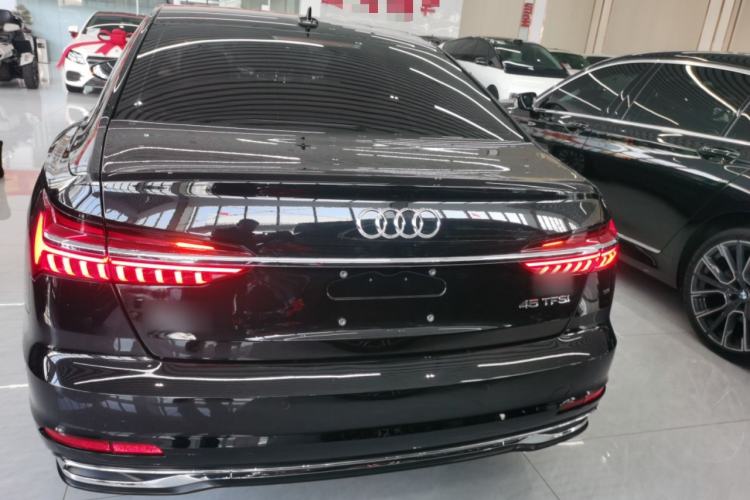 Used Audi A6L 2024 45 TFSI Prestige Elegant Edition
