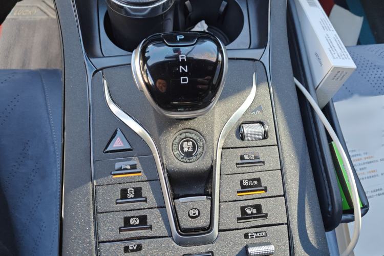 Used BYD Qin PLUS 2024 HONOR Edition DM-i 55KM Leading Model
