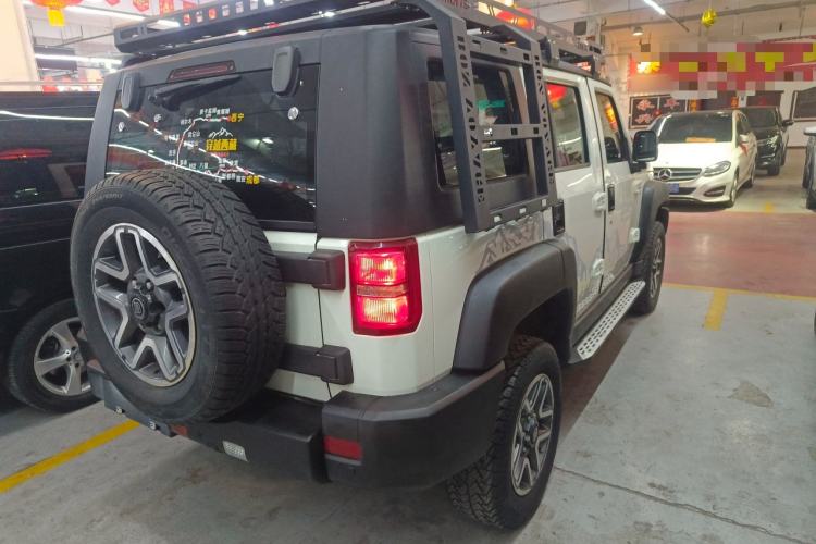 Used  BJ40 2016 40L 2.3T Automatic All-Wheel Drive Premium Edition
