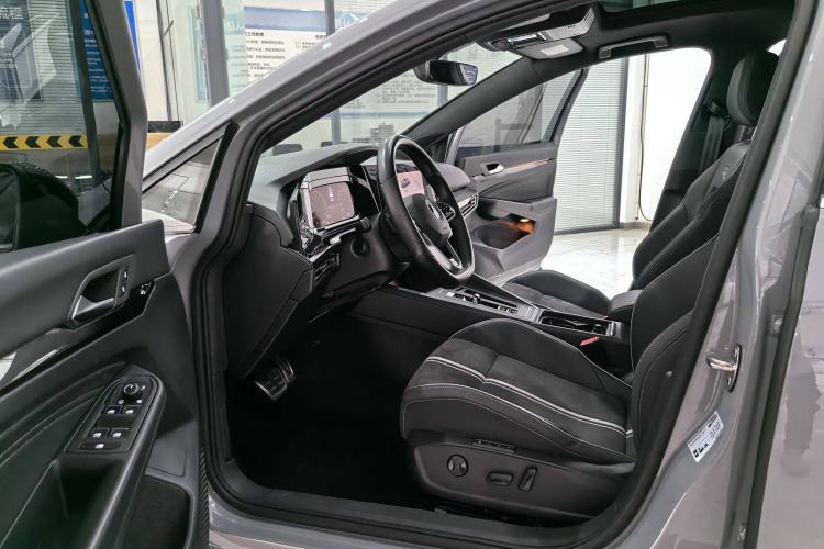 Used Volkswagen Golf 2023 280TSI DSG R-Line Lite
