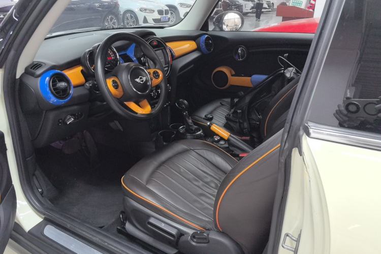 Used  MINI 2014 1.5T COOPER Fun