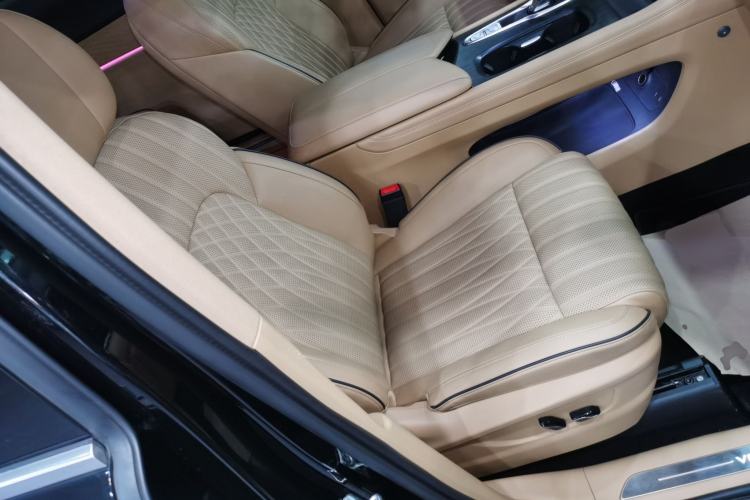 Used VOYAH Dream 2022 Low-Carbon Edition Dream+ Smart Enjoyment Package
