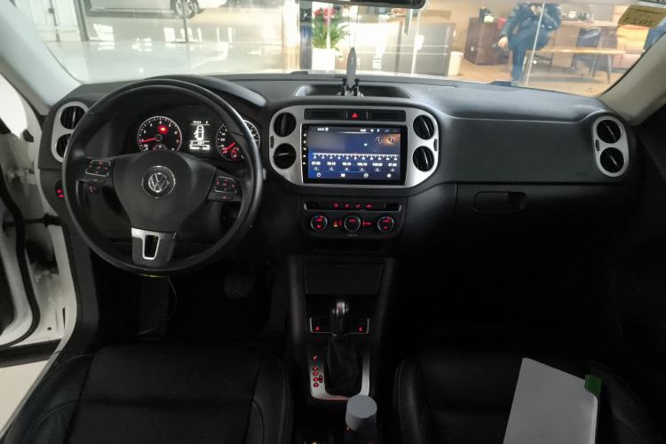 Used Volkswagen Tiguan 2017 300TSI Automatic Two-Wheel Drive Silk Road Comfort Edition
