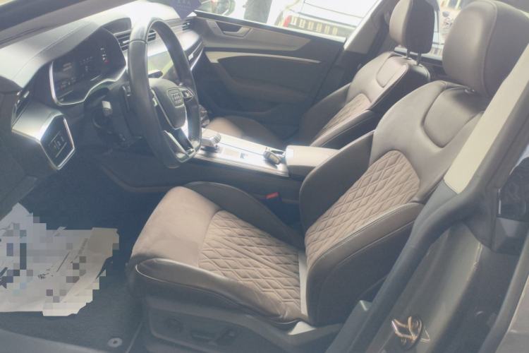 Used Audi A7L 2024 45TFSI quattro S-line Visionary Edition Flow Crystal Package