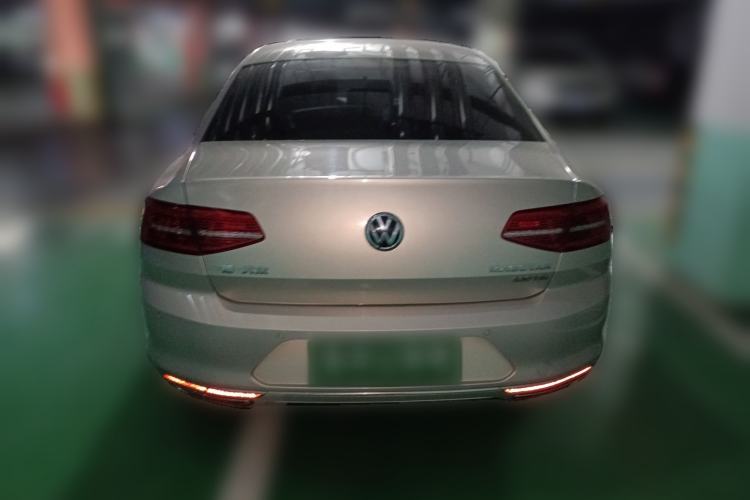 Used Volkswagen Magotan 2017 330TSI DSG Luxury Model
