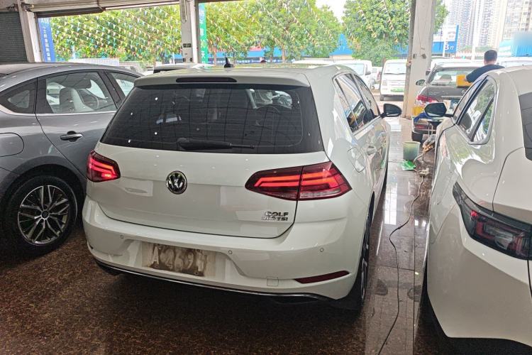 Used Volkswagen Golf 2020 200TSI DSG Comfortable and Ambitious Edition
