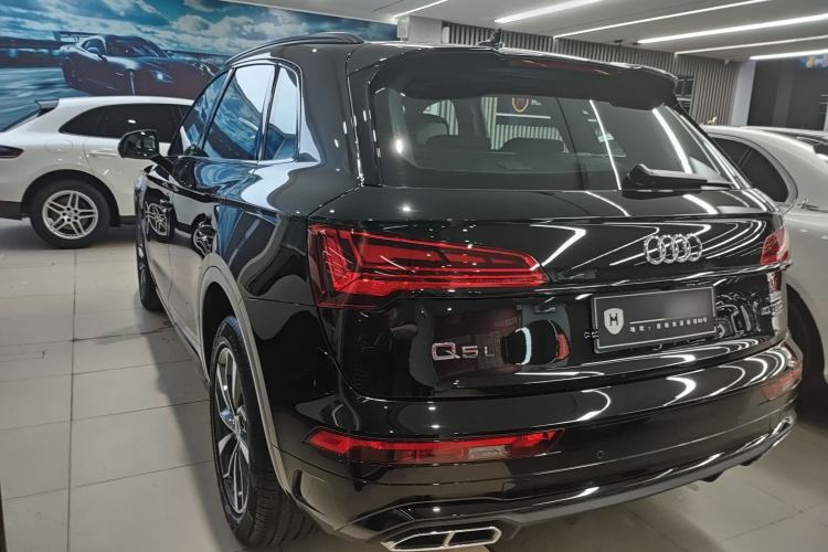 Used Audi Q5L 2023 40T Luxury Dynamic Model
