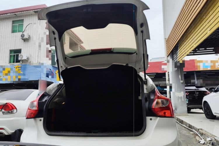 Used Ford Focus 2012 Hatchback 1.6L Automatic Fashion Edition