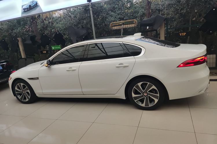 Used Jaguar XFL 2023 XFL 2.0T P200 Two-Wheel-Drive Elite Luxury Edition
