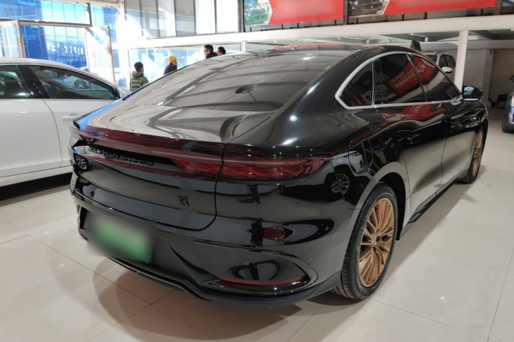 Used BYD Han 2024 EV Glory Edition 506KM Front-Wheel-Drive Premium Model