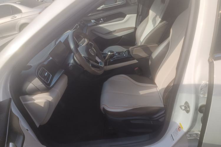 Used BYD Qin PLUS 2023 Champion Edition DM-i 120KM Leading Model
